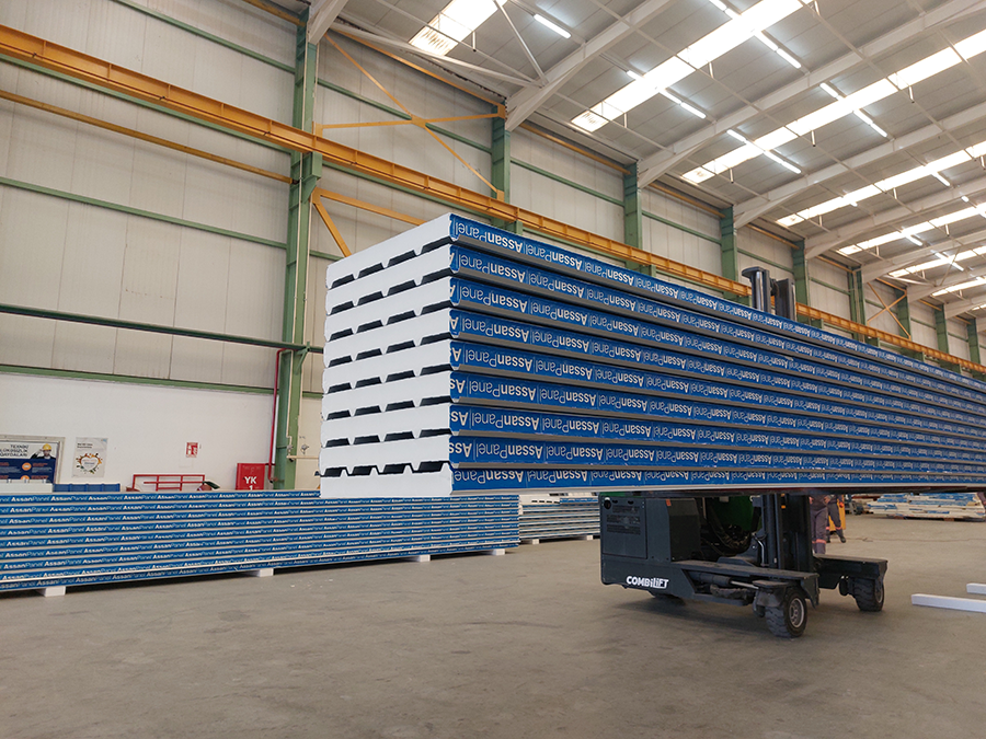 Loading Sandwich Panels: Points to Consider